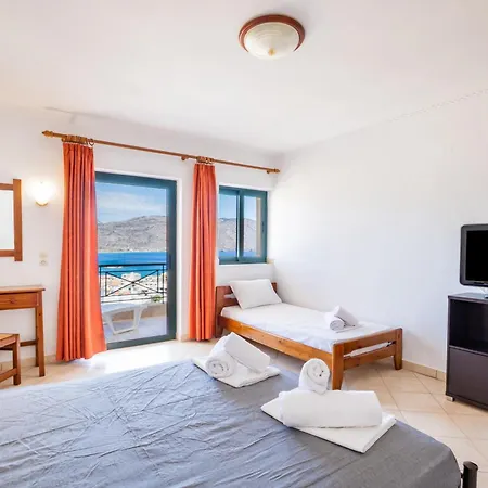 Fronis * Karpathos Town (Pigadia)